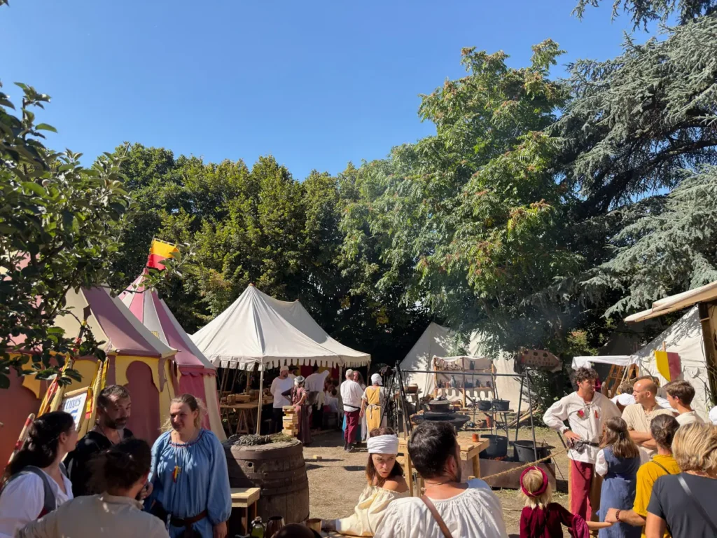 village medieval le puy